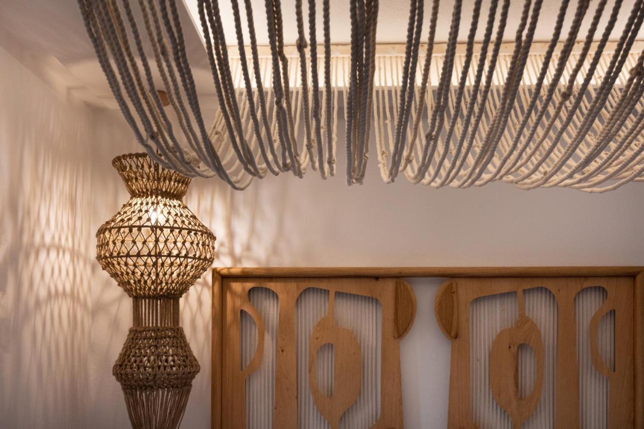 Kosmitis Suites & Villas ناوسا المظهر الخارجي الصورة