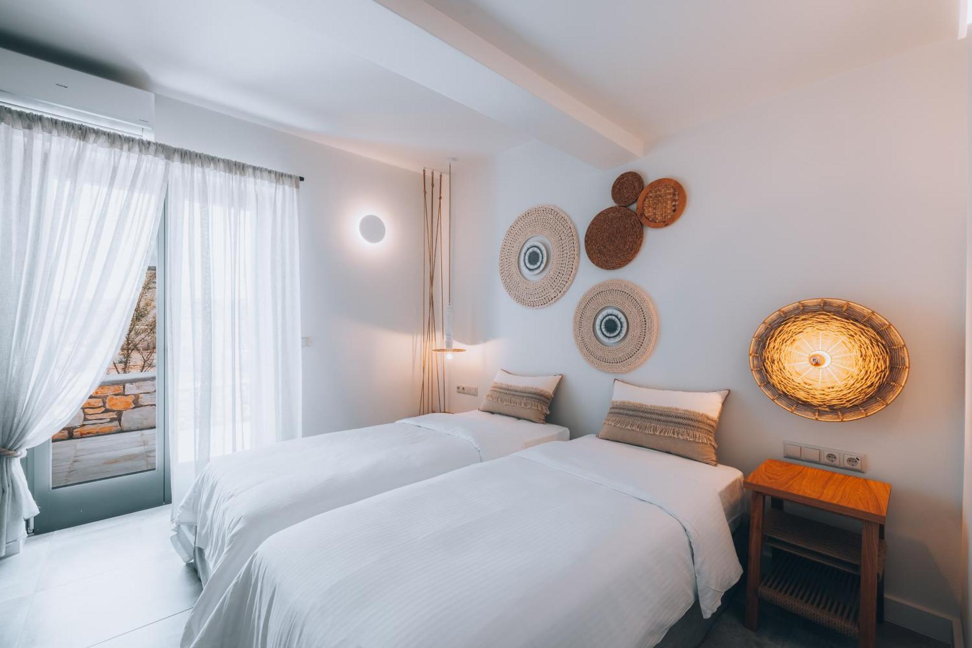 Kosmitis Suites & Villas ناوسا الغرفة الصورة