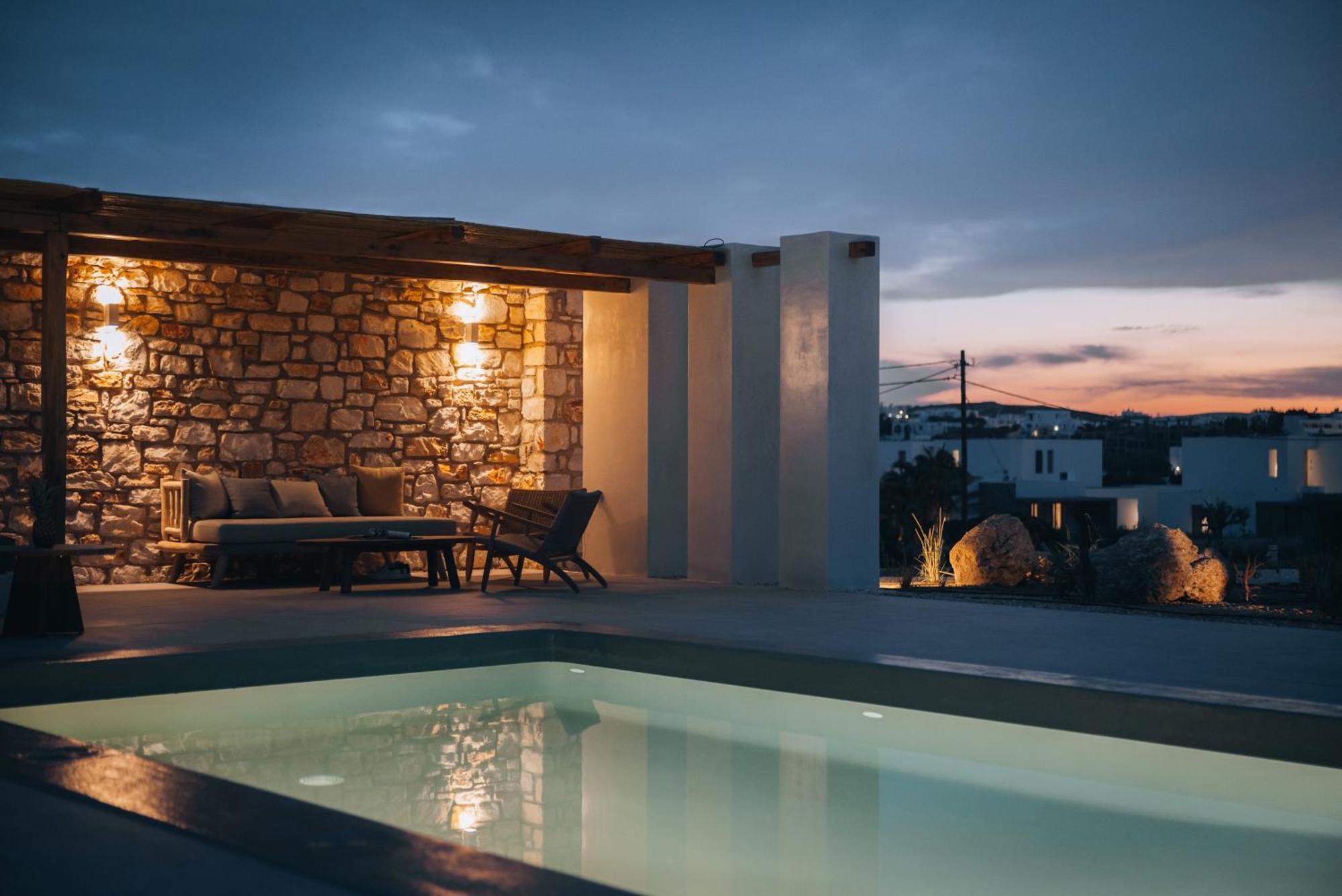 Kosmitis Suites & Villas ناوسا الغرفة الصورة