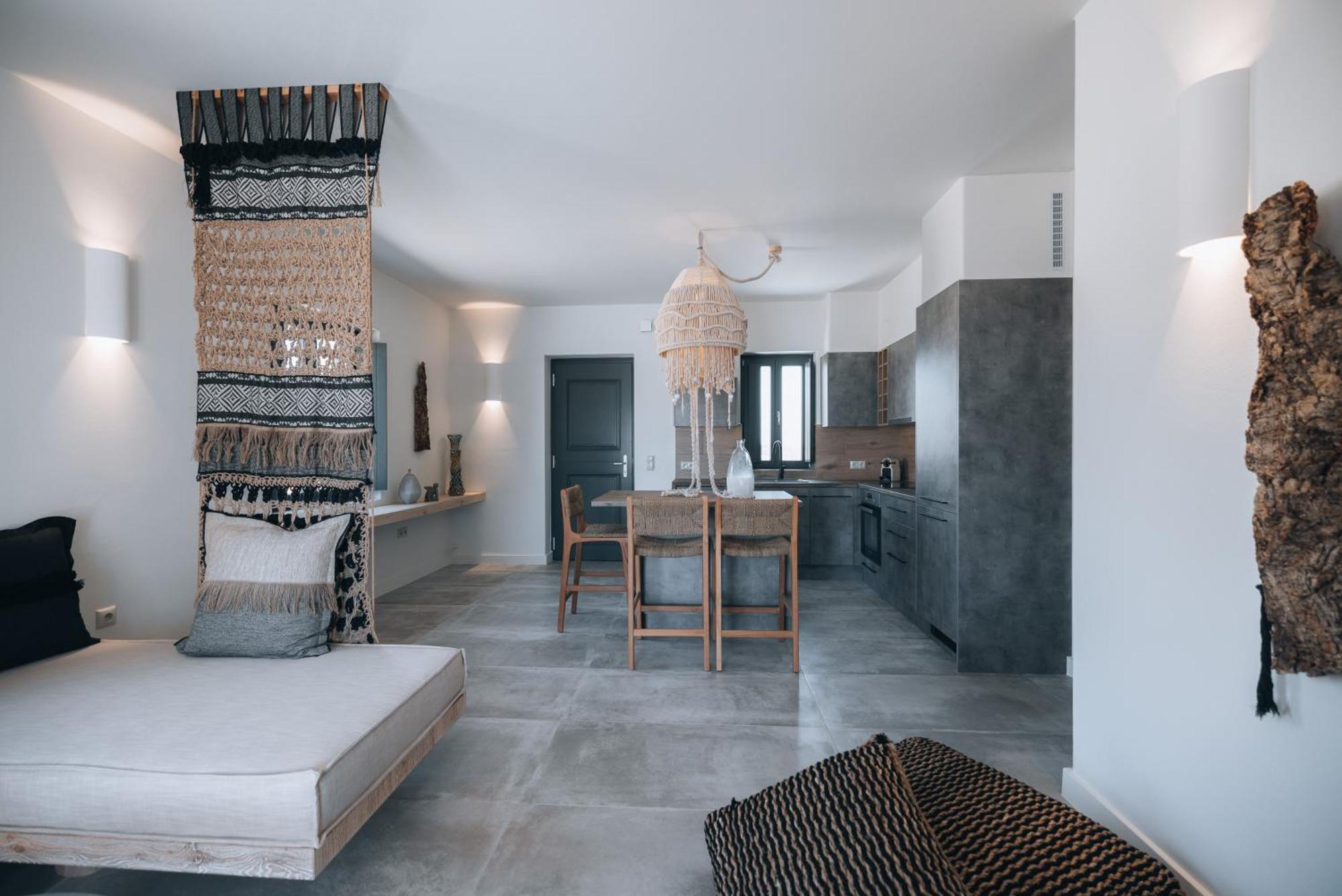 Kosmitis Suites & Villas ناوسا الغرفة الصورة